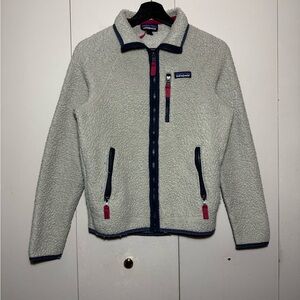 Patagonia Light Gray Fleece Jacket with Navy Trim